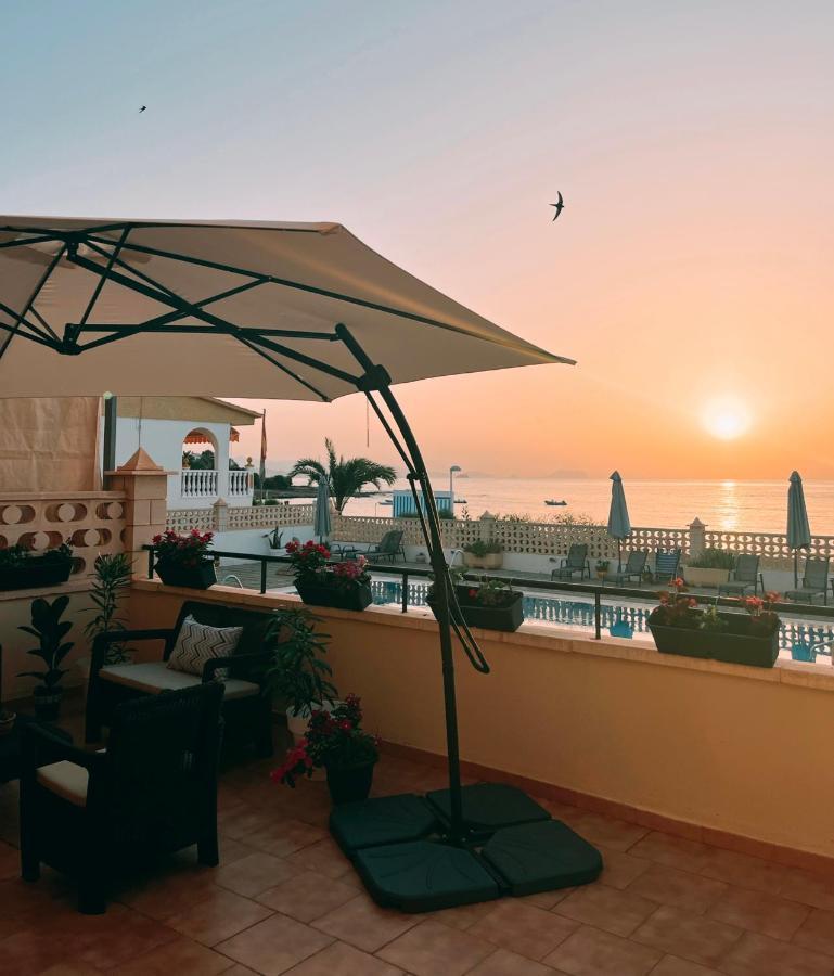 Apartamentos El Calon Playa Куевас-дель-Альмансора Екстер'єр фото