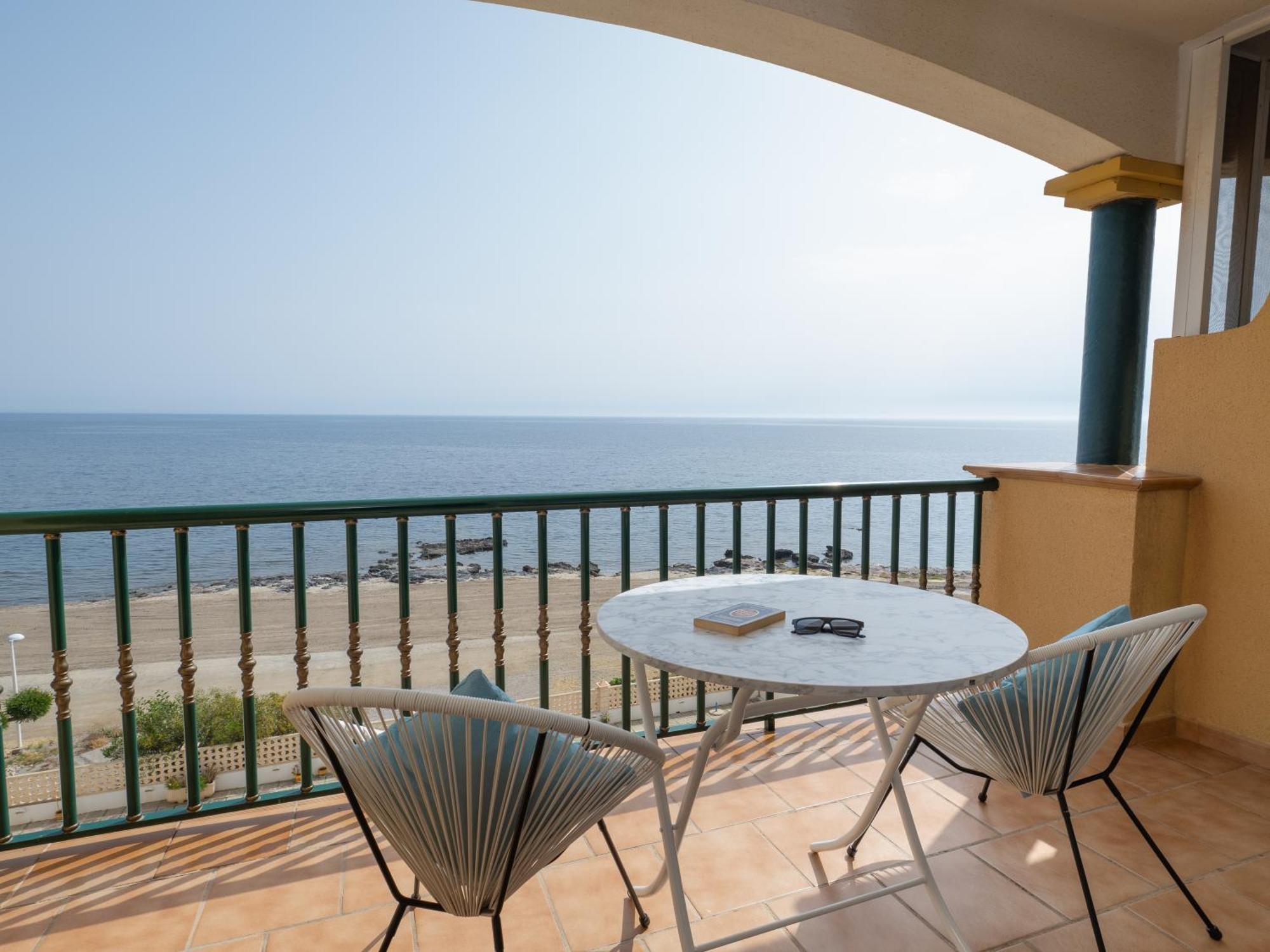 Apartamentos El Calon Playa Куевас-дель-Альмансора Екстер'єр фото